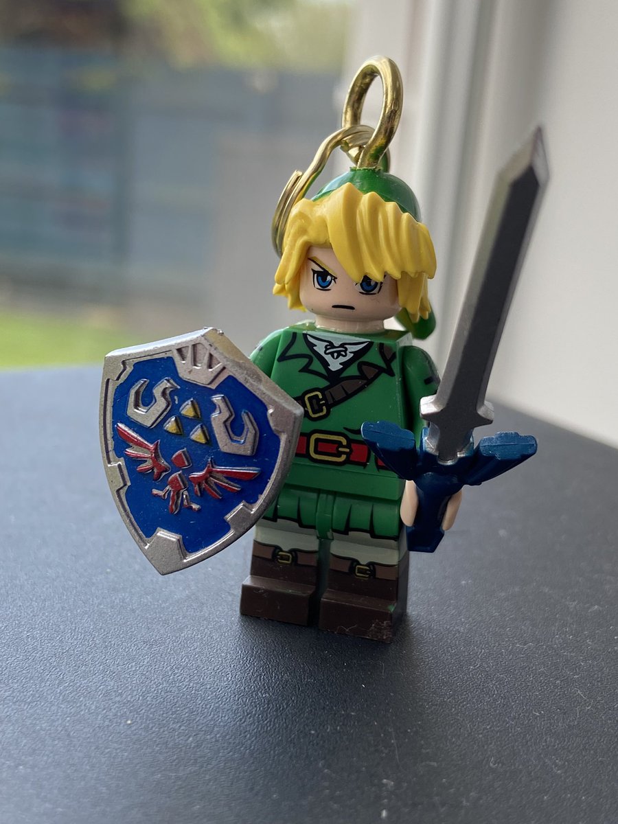 HyruleWill's tweet photo. Lego Link Acquired!!!!
#Zelda https://t.co/HI6F6V8BE8