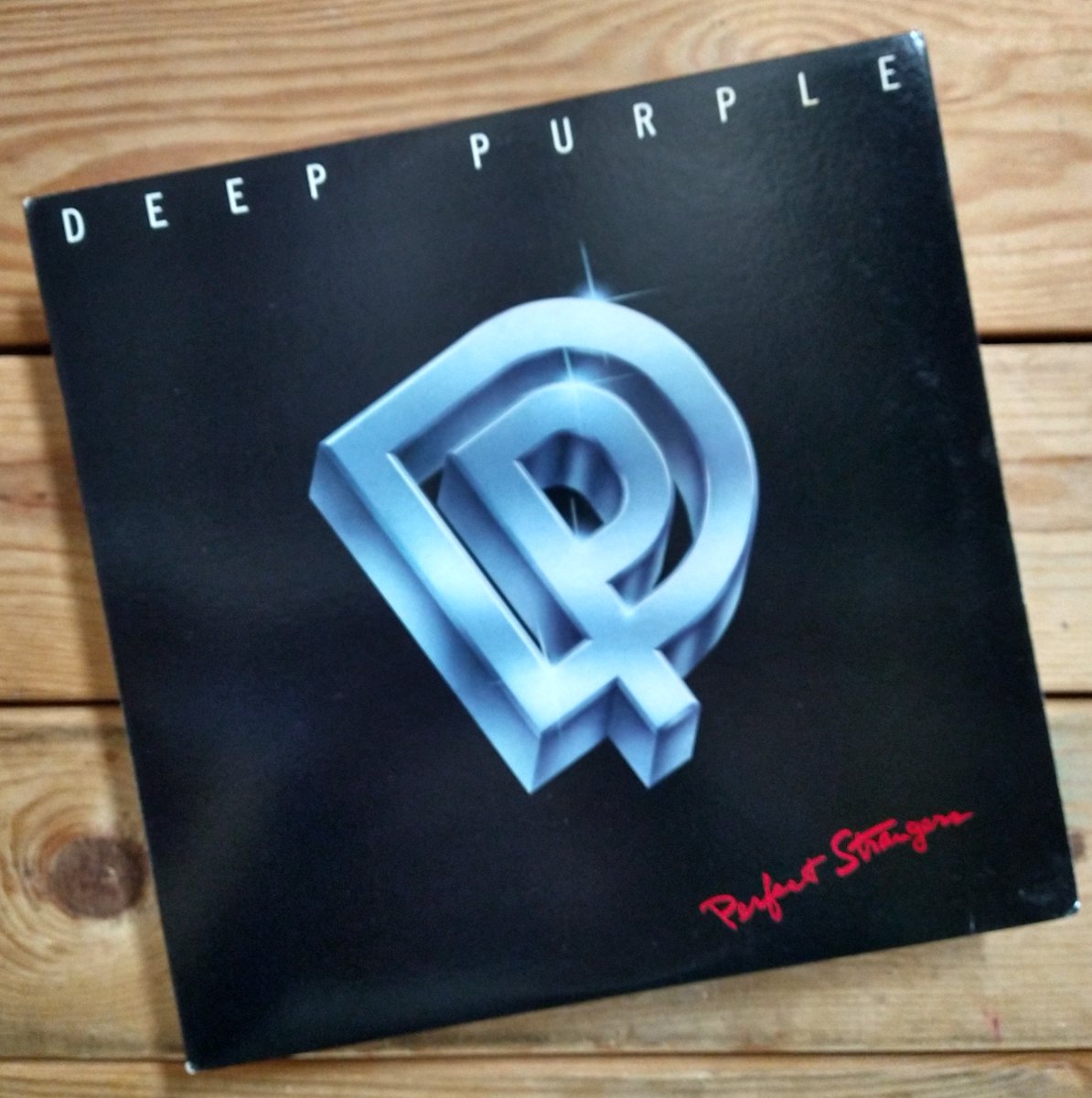Spinning - #DeepPurple #NowPlaying #vinylcommunity #vinylrecords