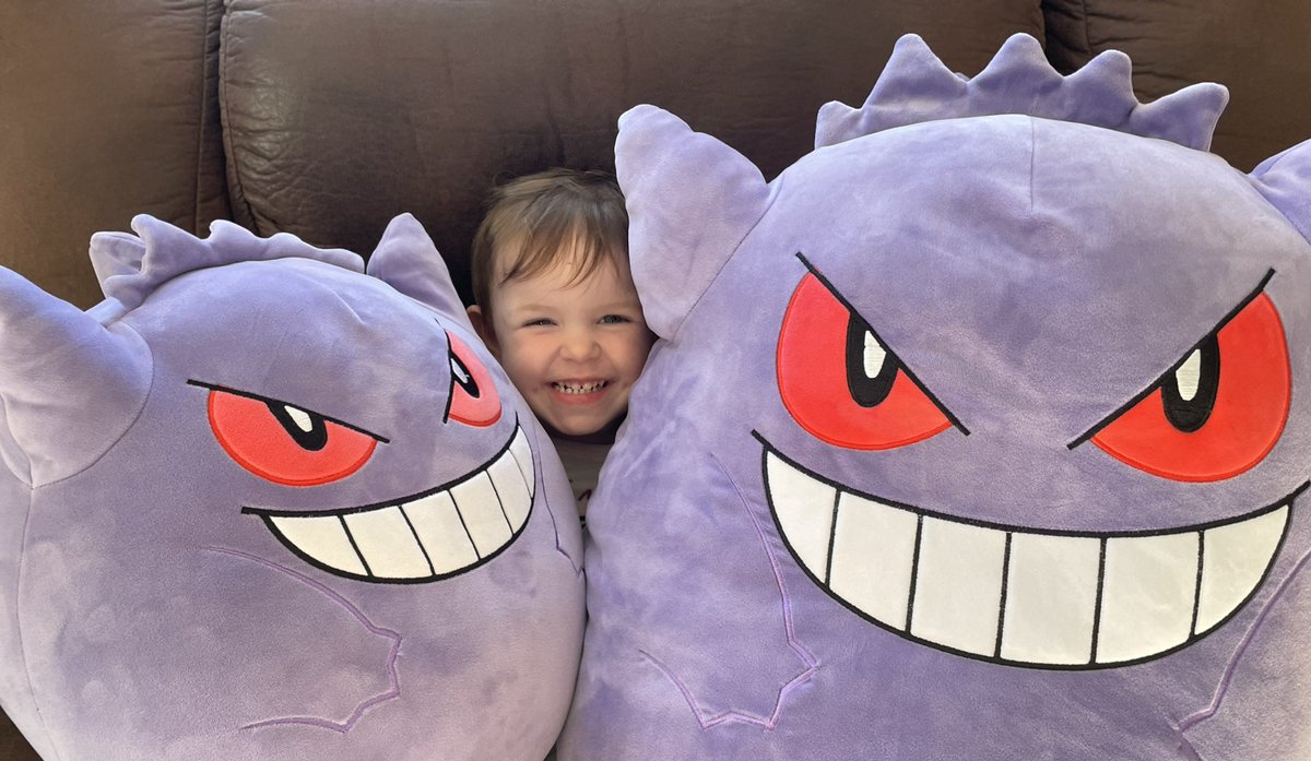 My favorite Pokemon? 

Gengar.

My daughter’s favorite Pokemon? 

#MiniMe
#GirlDad