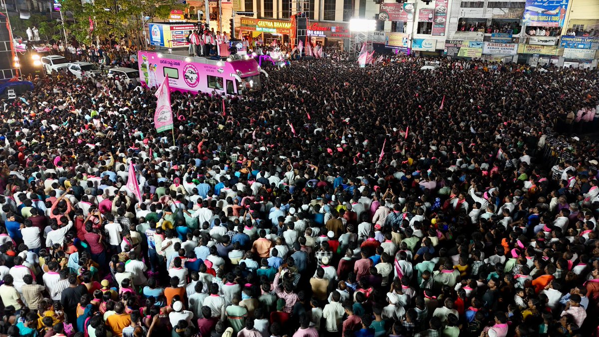 It’s this very Karimnagar that has elected him to as an MP twice and demonstrated the same affection today. Once the electors gave him a huge mandate. Another time, they let him get elected but with slender majority. So, they want him. But on their terms. When he came back…