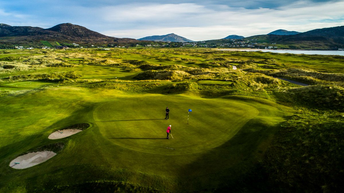 🏌️‍♂️⛳ Limited tee times available for May at Ballyliffin Golf Club! Don't miss out on an unforgettable golfing experience two of Ireland’s most scenic courses. ow.ly/9g5950RqvLK #BallyliffinGolfClub #GolfIreland #Linkscourse #LinksGolf🏌️‍♂️⛳