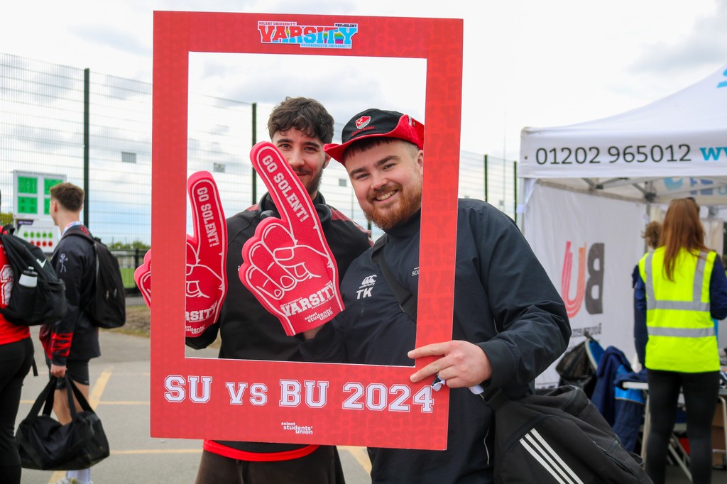 Let's hear it for Solent! 📣

All the pictures from both Varsity events will be heading their way onto our Facebook page shortly, so don't forget to tag yourself and share with your friends! 

@mysolentsport

#solentsu #solentunion #solentuni #solent #buvsolent #varsity
