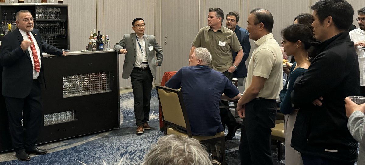 Temple Endodontic Alumni Shine at AAE 2024 Annual Meeting! Here are a few photos of our presence in Los Angeles. #TempleDental #EndodonticAlumniReception #AAE2024