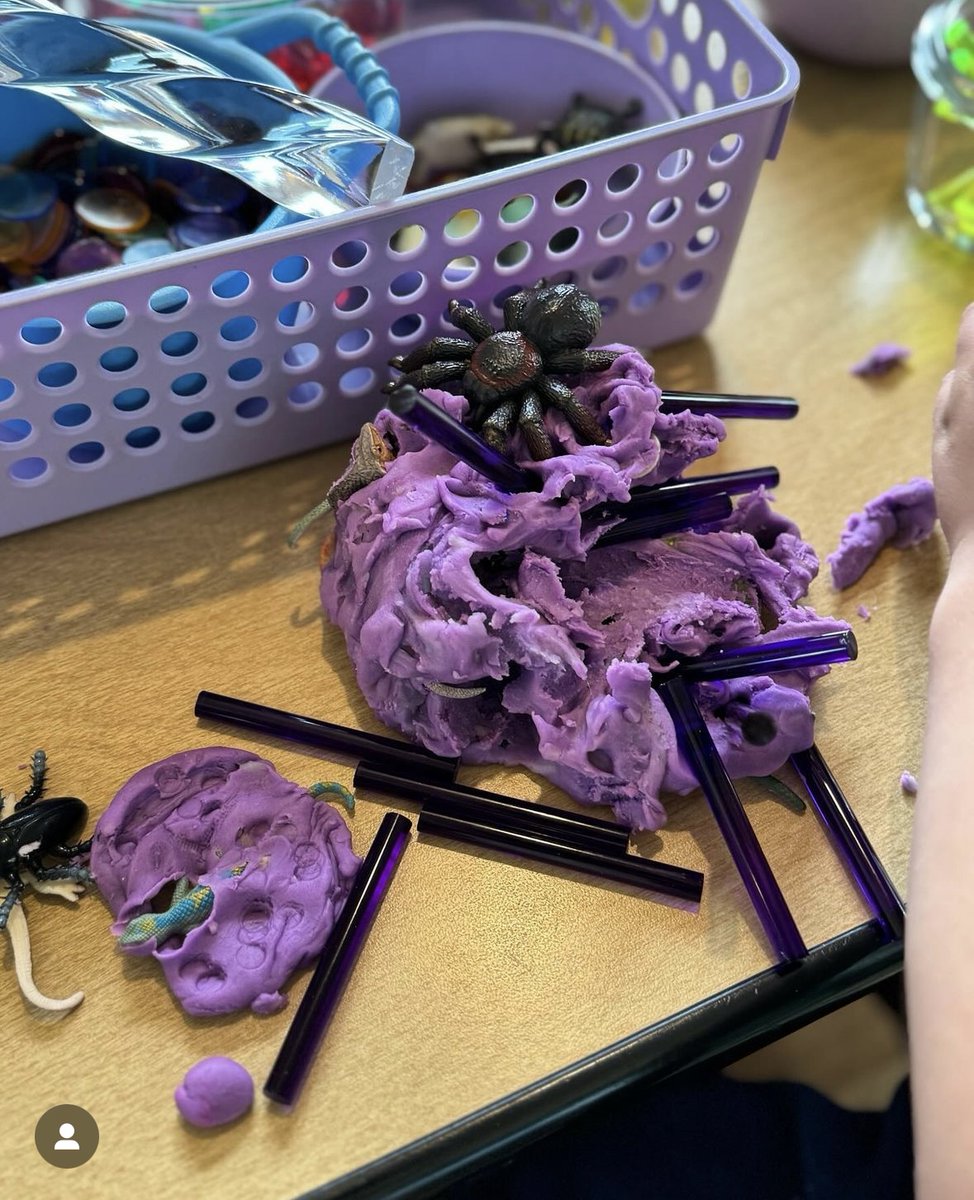 Little Owl Day School in Berkeley included acrylic rod pieces from TAP in their clay play with critters! #tapplastics #imaginativeplay #handsonlearning