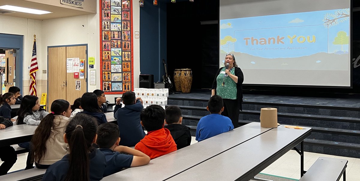 Thank you @garlandlibrary librarian for coming to talk with our 2nd grade students about summer reading and the beautiful new library they will get to use next year! 📚 ☀️ 🏖️
