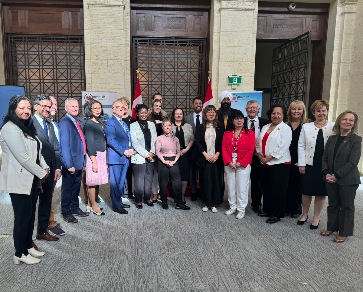 Fantastic collab for #HeartFailureWeekCan! The framework presented by myself, @jilliannec @HeartLifeCanada, w @SCC_CCS Chief Science Office @SeemaInOttawa, Hon. Yonah Martin, and Hon. Flordeliz (Gigi) Osler, is a vital step towards improving cvd care.