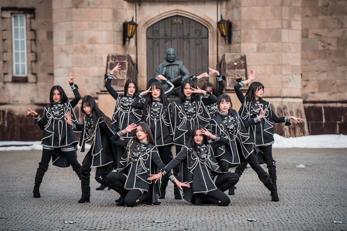 Seifuku hitam - Magic hour