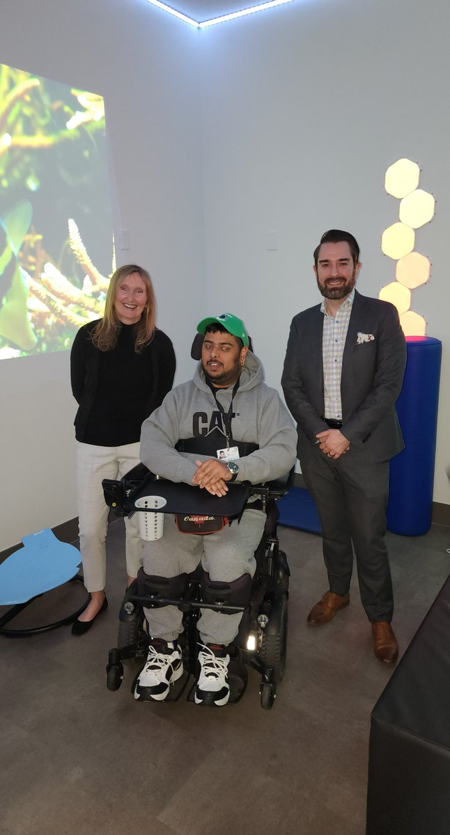Wonderful hosting the @RBC team at Habitat @ 81st this week! We built much-needed housing and incorporated support services and programming for the community onsite. This is Christopher Muir and Carmen Ryujin with Empower client Jas in the  sensory room. Thanks for your support!