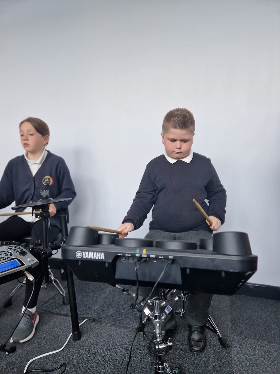 Our @RSMusicSchool sessions have quickly become one of our favourite things about Thursdays at Castleway! #WeAreMusicians #WeAreCastleway