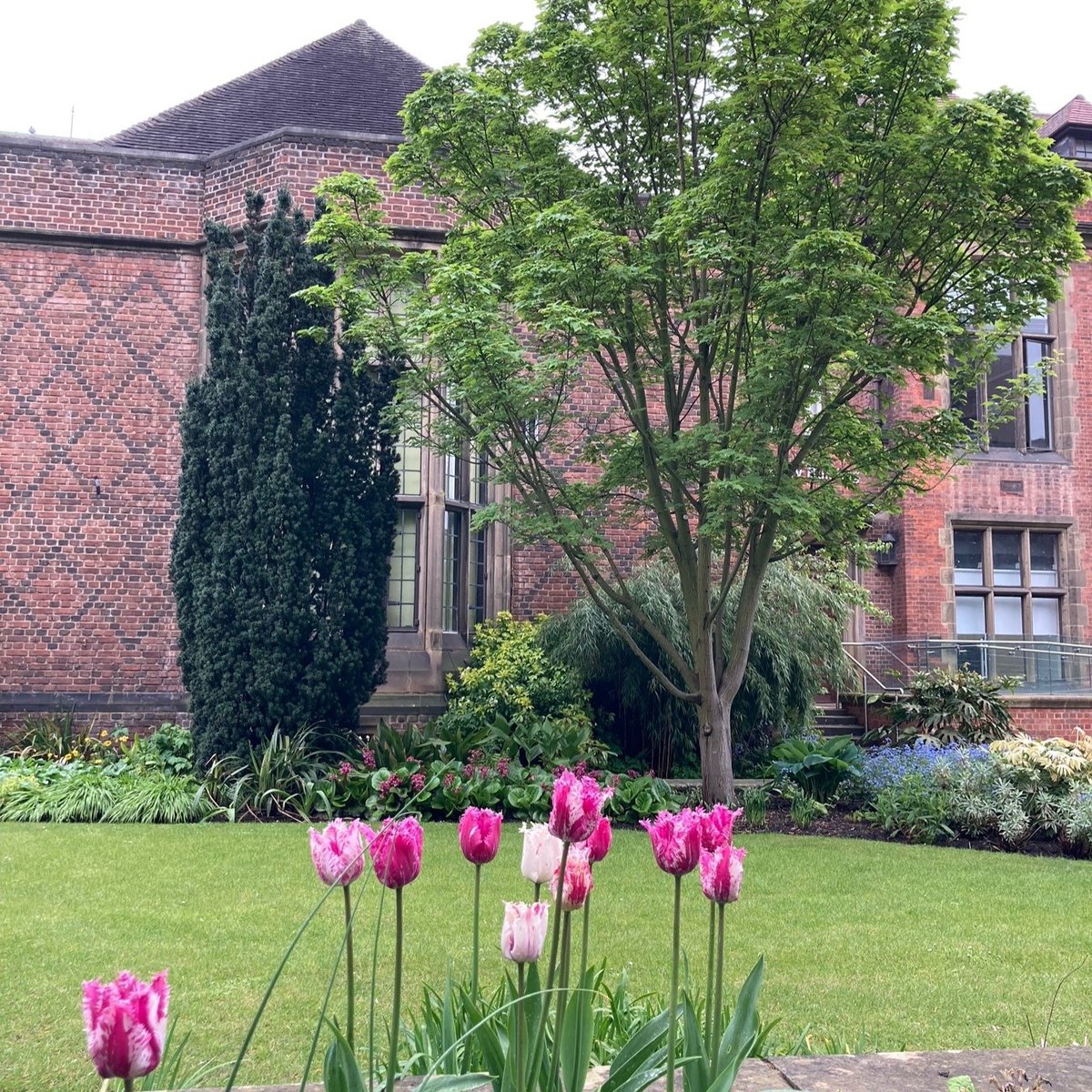 'The Quad looking fabulous in florals' #mynclpics Insta📸 becbobs