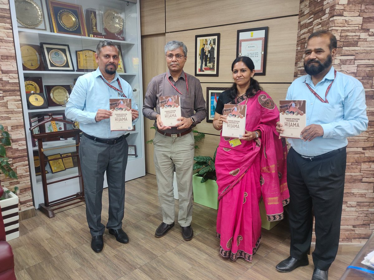 moayush's tweet photo. Today, on May 9th May’2024, Vaidya Rajesh Kotecha, Secretary, Ministry of Ayush released the printed edition of the Standard Operating Procedures for Hijama (Cupping Therapy). 
#Release #PrintEdition #CuppingTherapy #Unani https://t.co/G9glAvR4qV