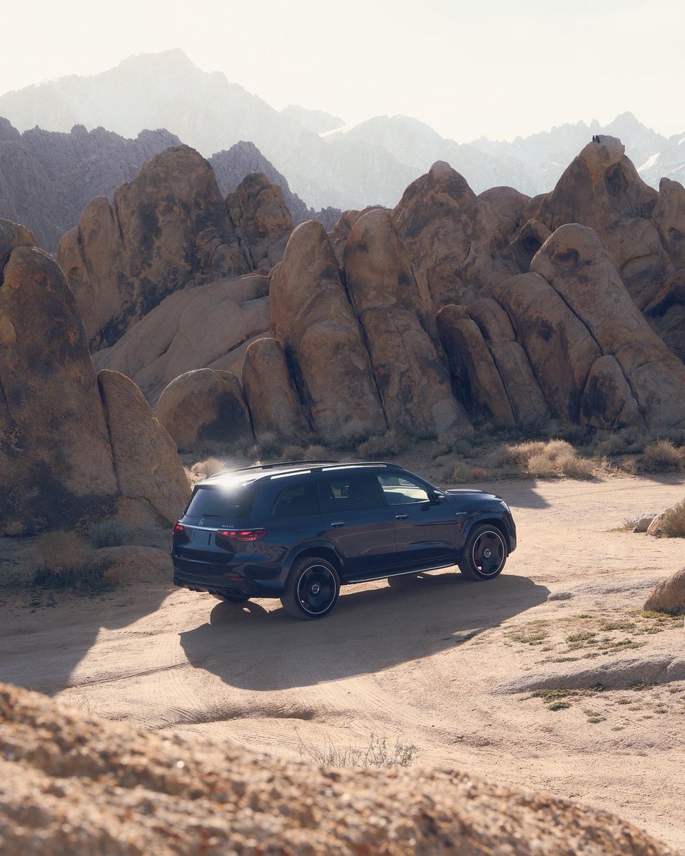 New roads never looked so appealing. The 2024 Mercedes-AMG GLS 63. 📸 IG: oskarbakke #MercedesBenz #MercedesAMG #GLS