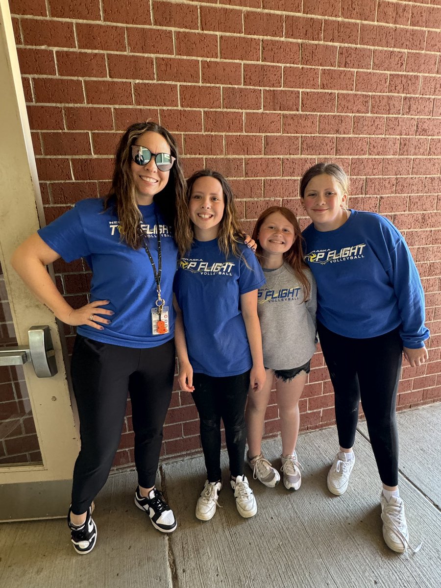 …Just a few ladies reppin’ their blue  @NETopFlightVBC gear for “COOL to be KIND” Day at school! 😎✌🏼💙🩵

#bpsne #TeamBPS @FVFirebirds1