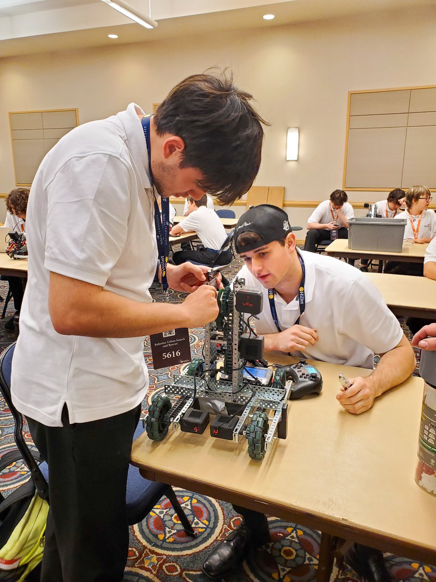 Nashville State students Yerbich and Carmona take first place in @SkillsUSA Tennessee Robotics Competition. More: nscc.edu/news/nashville… #NashvilleState