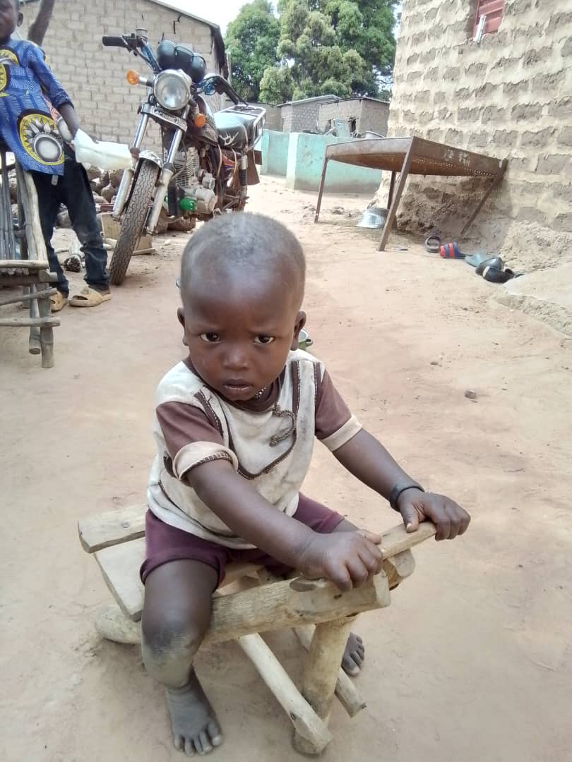 Seybou, 14 months, is healthy again! He is one of the 5000 children suffering from severe malnutrition who have been taken care of in Ségou & Sikasso. Thanks to @SwedeninML support, parents are now better informed about good nutrition practices to prevent this situation.