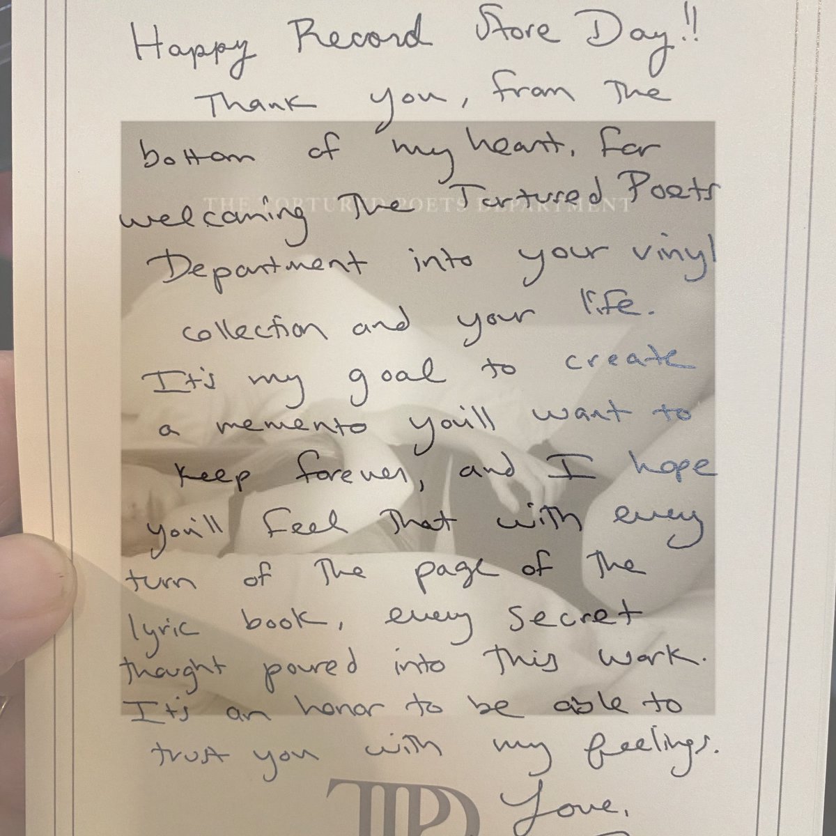 Taylor Swift released her LP The tortured poets department a month ago and we finally received the personal RSD notes that came with it.
So we will giving them out with each new Taylor Swift album purchase