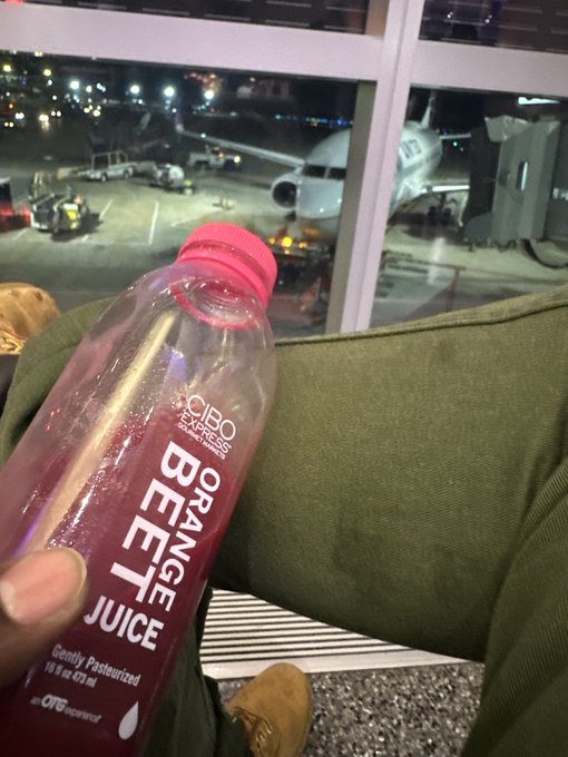 My favorite drink 🤤 https://t.co/vfbDwgy4dW<a href="/tag/pf2"class="tags"><span>#pf2</span></a>