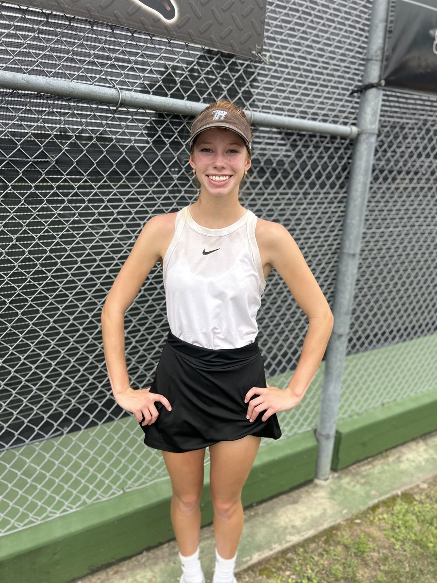 Congratulations to Adam!! He took 3rd place at the Regional tournament! He will be an alternate for State!! Both he and Abby represented Randle HS and Lion Tennis extremely well! We are so proud! @RandleHS @trhsathletics1 @lcisdathletics @BrianRandle40 @montelongo_john