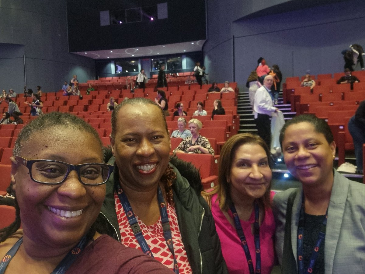 Remain energised on the 2nd day of the RCM conference. Met and heard from amazing leaders. Connected with colleagues. Inspirational words from Gill and Yana.@NorthMidNHS @MidwivesRCM @Yanarichens @khazaezadeh @TraylingShahida #michelleknight #Ayan