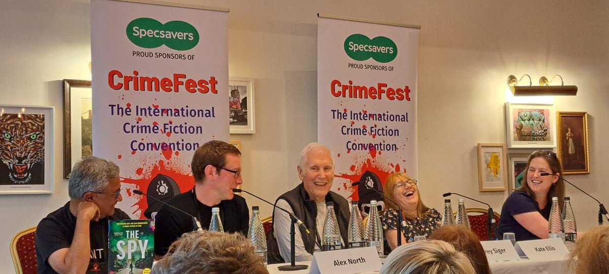 A fascinating talk on the abuses of privilege and power in five unique settings. Fantastic panellists @ajaychow @writer_north @jeffreysiger @kateellisauthor and moderator @SamHollandBooks risk over stepping  the mark! @CrimeFest #crimefest