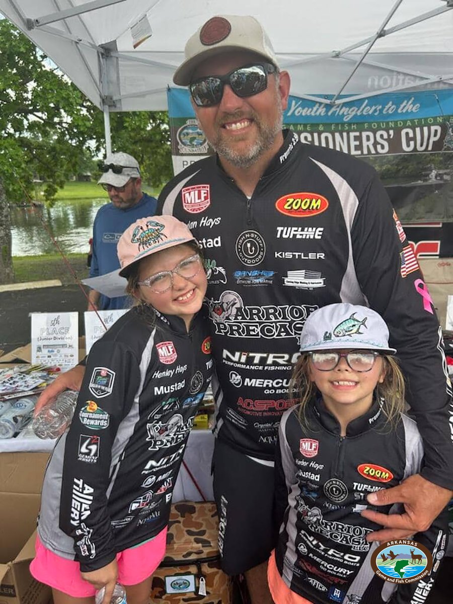 🎣 Junior bass anglers show out at AGFF Commissioners Cup HOT SPRINGS — Seventy-four teams consisting of anglers aged 8 to 18 hit the water with their boat captains Saturday to test their mettle against Lake Hamilton at the Arkansas Game and Fish ...bit.ly/3WsV3nk