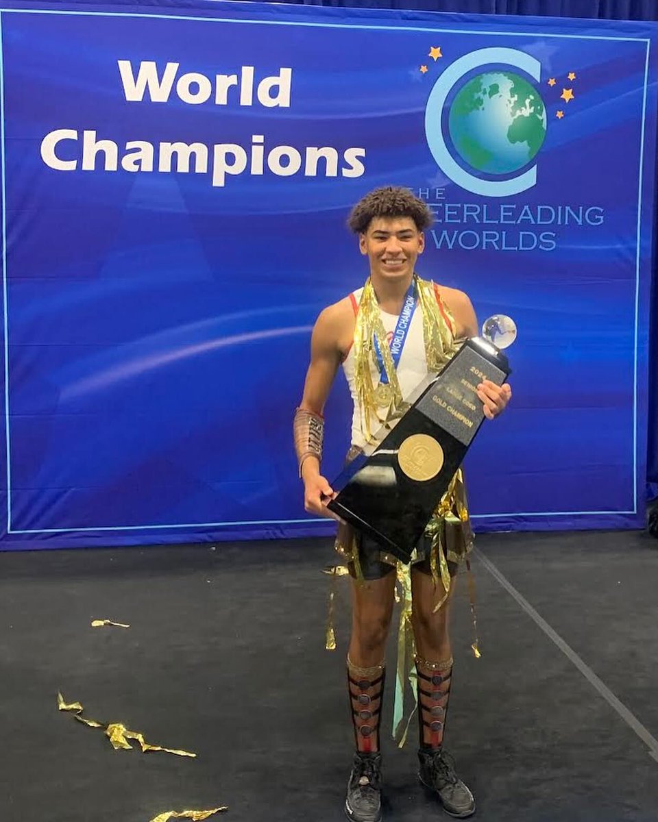 Riviera is proud to congratulate 11th grader Isaiah Ridgeway for his exciting win in the 2024 cheerleading championship. 

Congrats to a very talented Bulldog! #gobulldogs #rivieraprepschool #topguncheerleading #rivieraschools #rivlife
rivieraschools.com