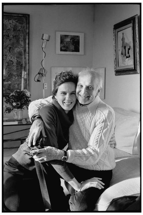 André Kertész. Martine Franck et Henri Cartier-Bresson 1980.