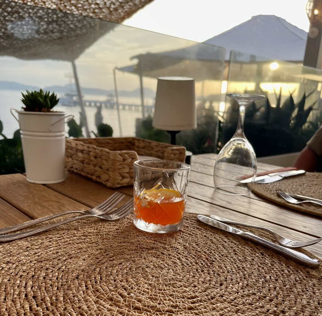 So kann man Christi Himmelfahrt essen 🥰 Dem Herrn sei Dank für diese wunderbare Natur 🙏 #Fethiye