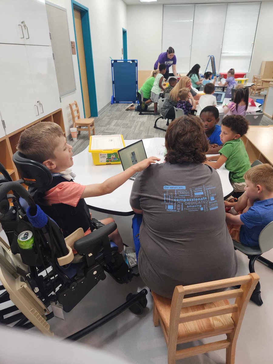 Early Excellence Academy tweet media