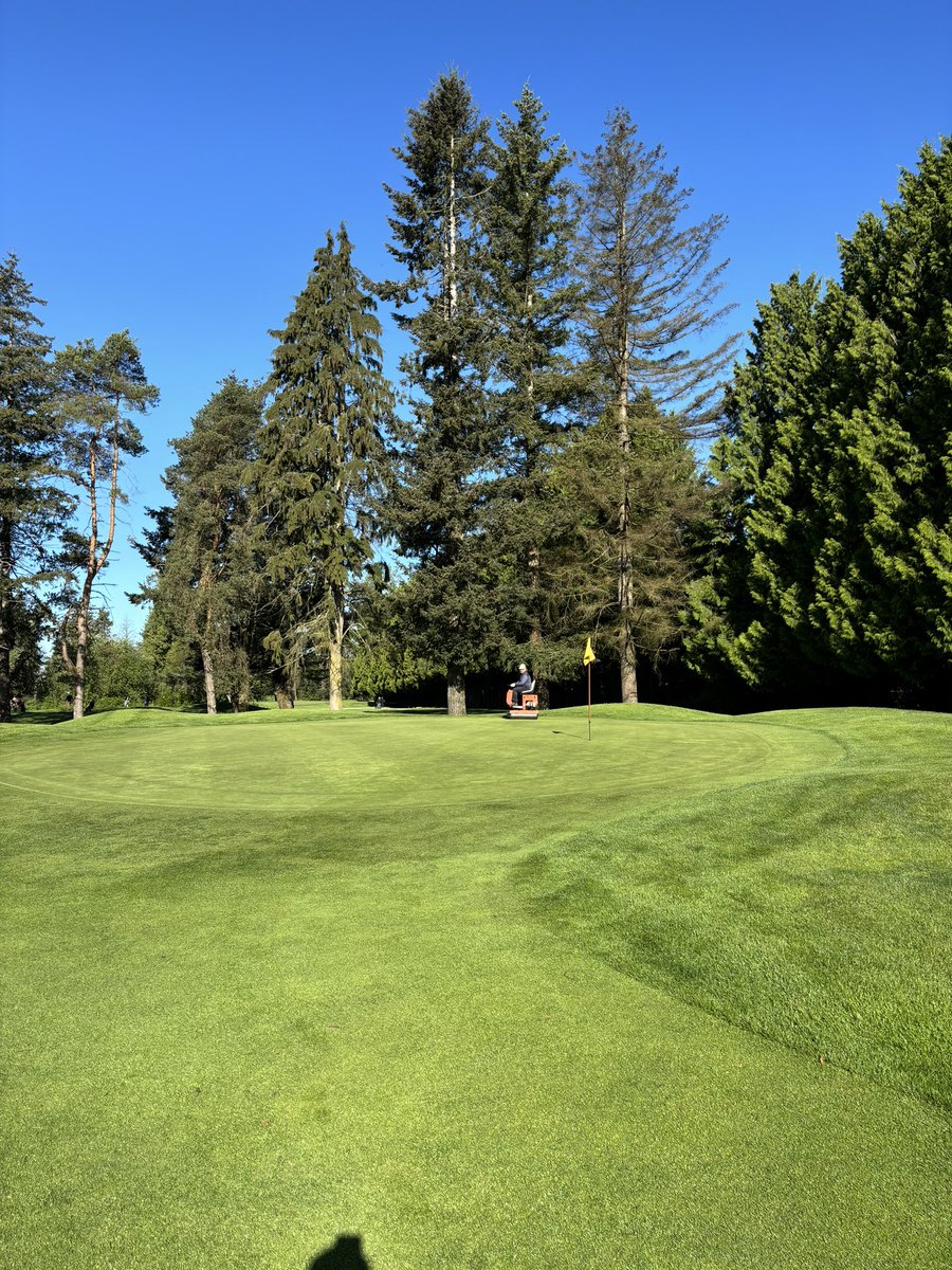 jmainse_turf's tweet photo. Beauty day for the Canadian Open Qualifier at PMGC! https://t.co/PfYgL5qNGb