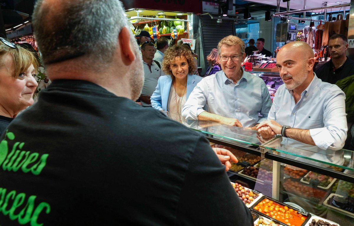 He podido comprobar de primera mano la calidad del Mercado de @la_boqueria el mismo día que lo nombran el mejor mercado de alimentos del mundo. Barcelona está bien representada en el sector gastronómico y comercial. ¡Enhorabuena!