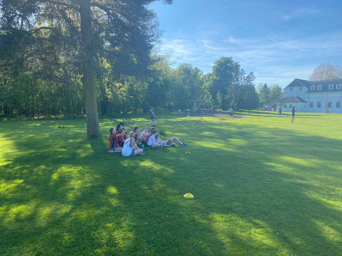 The U15 Cricket team had a delightful time in the sun playing against @RMSforGirls this afternoon. Pipers did amazingly and won with a score of 265-245. What a start to the season! #PipersSenior #PipersCricket #PipersInspire
