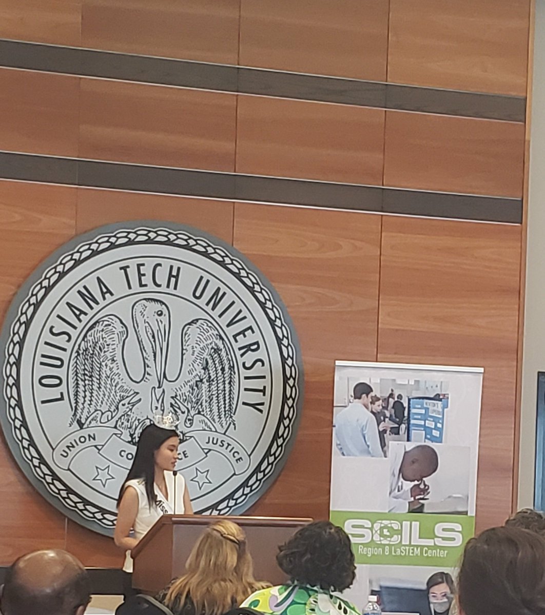 Melissa Lee promoting girls in STEM at the <a href="/GeauxLaSTEM/">LaSTEM Advisory Council</a> SCILS Mini Summit