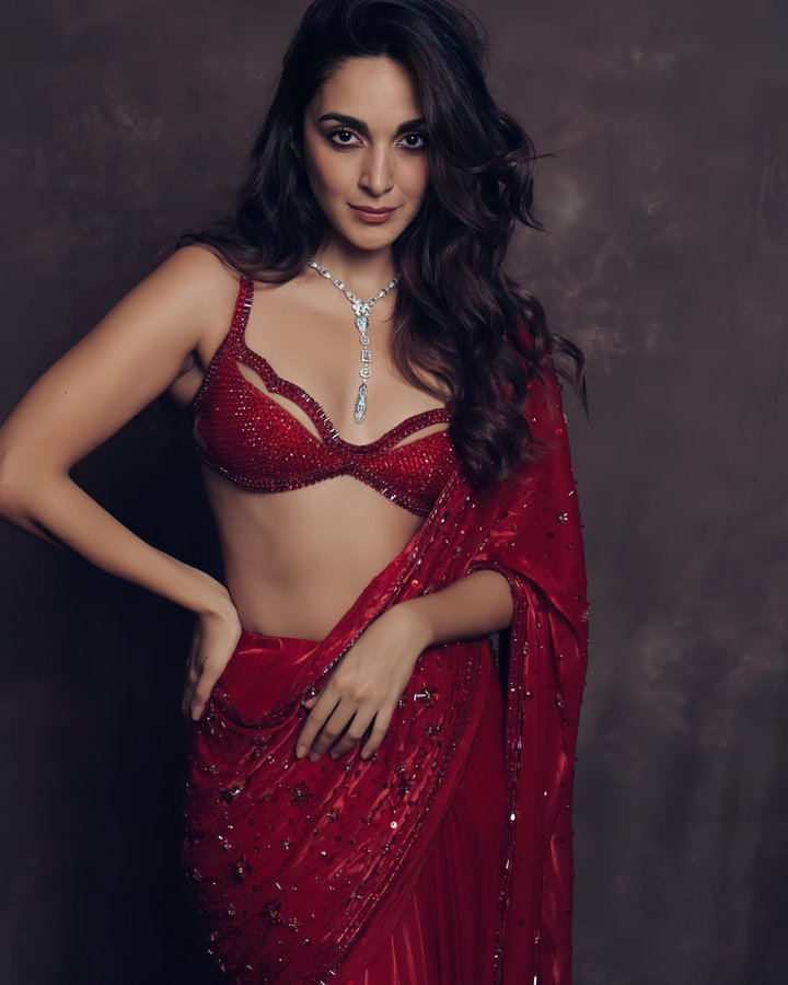 GNJsbH0WMAE0ALk?format=jpg&name=900x900