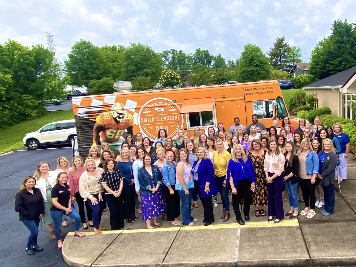 AGC Knoxville Women in Construction hosted Dana Hart CEO of the Women’s Basketball Hall of Fame today with over 90 members registered. As we continue to build our construction community & provide networking opportunities, having amazing speakers help bring everyone together.