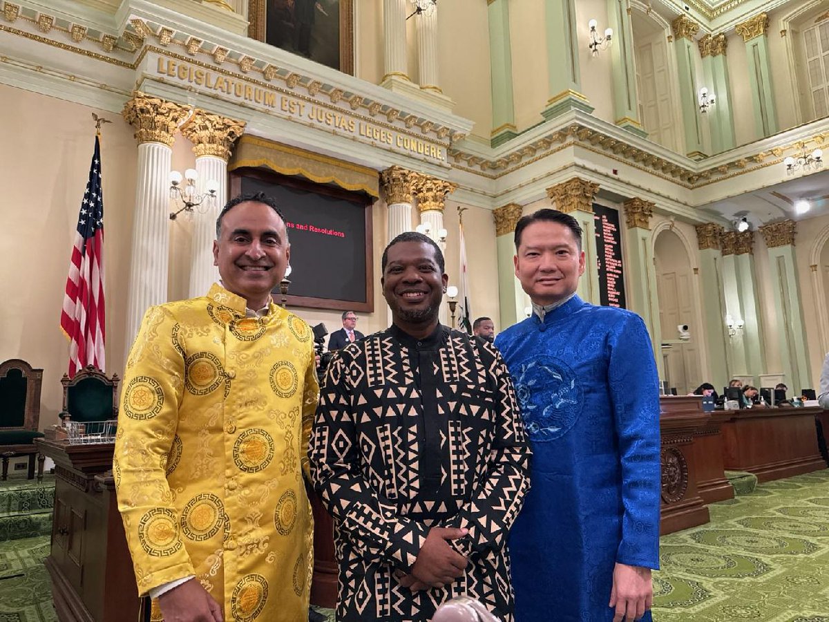 Fellow members wearing our ethnic profession dress on the Assembly Floor. Which is equal to and more sacred than any eurocentric suite and tie. #culturematters