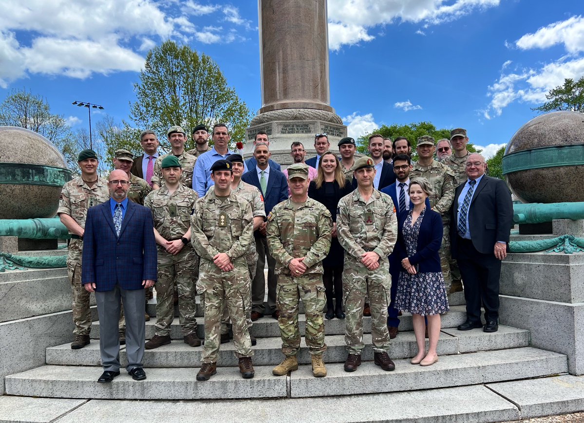 PEO Soldier recently hosted the Integrated Soldier Capabilities Memorandum of Understanding working group @WestPoint_USMA. Attendees met with their United Kingdom counterparts to conduct information exchanges. #partnerships