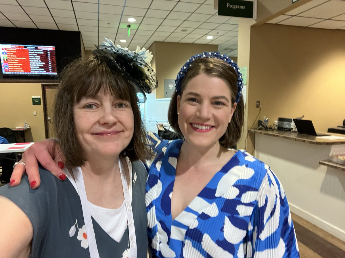 reddogcw's tweet image. I didn’t get many selfies last weekend but made sure to get one with @InsideBackside ! How lucky were we to be photographing the Derby 😀