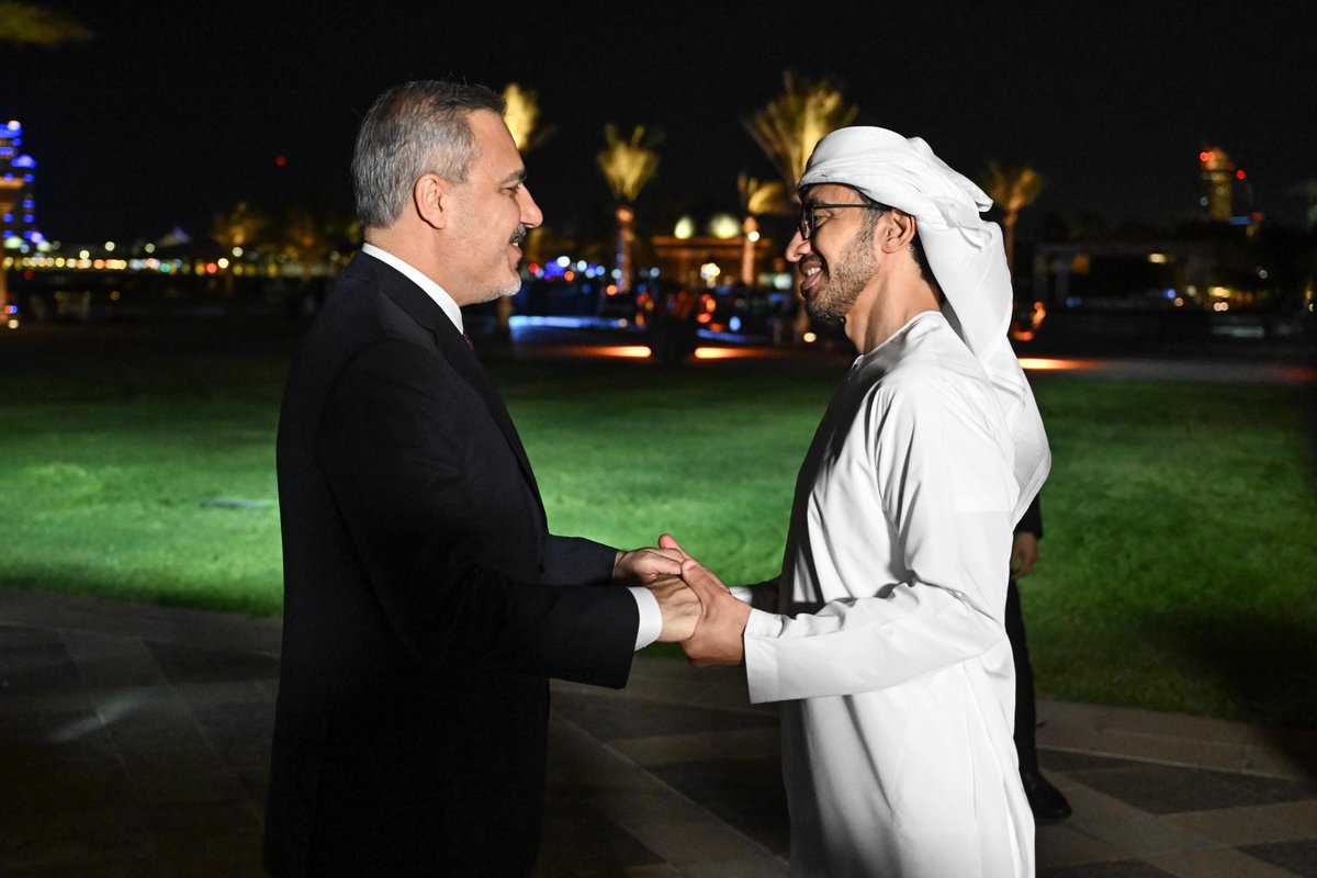 Minister of Foreign Affairs @HakanFidan met with Sheikh Abdullah bin Zayed Al Nahyan, Minister of Foreign Affairs and International Cooperation of the United Arab Emirates, in Abu Dhabi. 🇹🇷🇦🇪