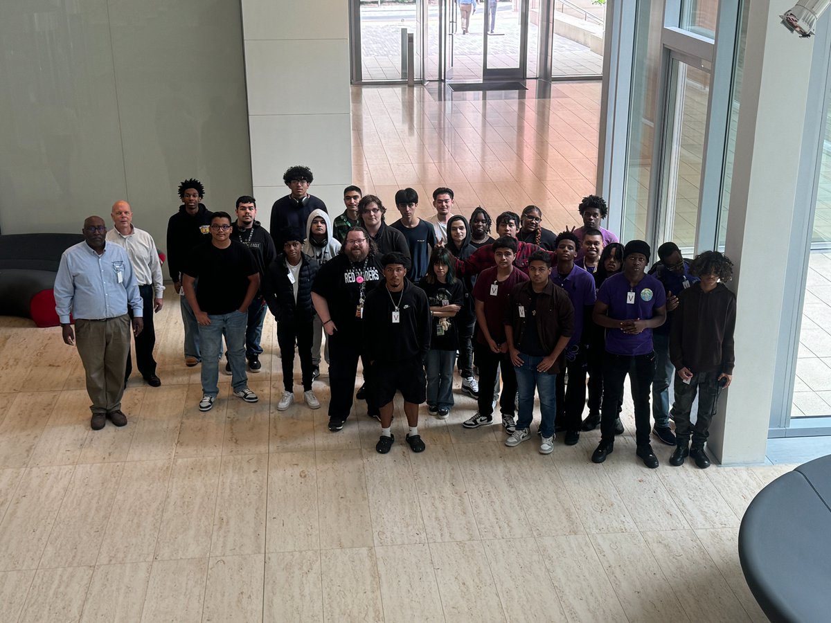 Jared Bentley (@jaredbentley11) on Twitter photo HHS engineering students got to see how ExxonMobil is leveraging the power of 3D modeling and Virtual Reality to increase worksite safety and prepare employees for new sites prior to construction. Thanks for having us! <a href="/HumbleISD_HHS/">Humble High School</a> <a href="/exxonmobil/">ExxonMobil</a> HHS engineering students got to see how ExxonMobil is leveraging the power of 3D modeling and Virtual Reality to increase worksite safety and prepare employees for new sites prior to construction. Thanks for having us! <a href="/HumbleISD_HHS/">Humble High School</a> <a href="/exxonmobil/">ExxonMobil</a>