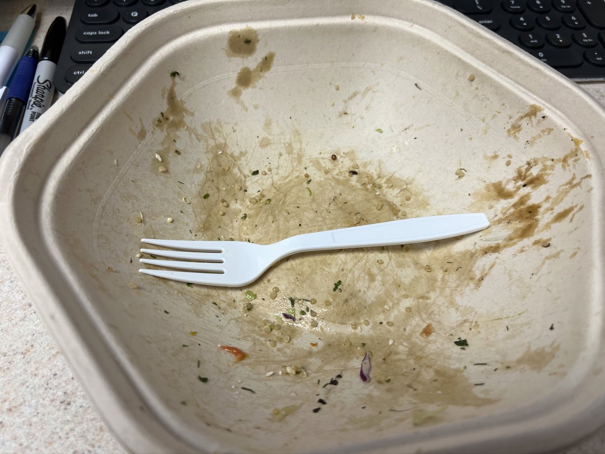 Hey @sweetgreen - Just ordered the new Steakhouse Chopped Salad (added spicy broccoli and warm portobello mushrooms).

Might have been the best I’ve ever had.