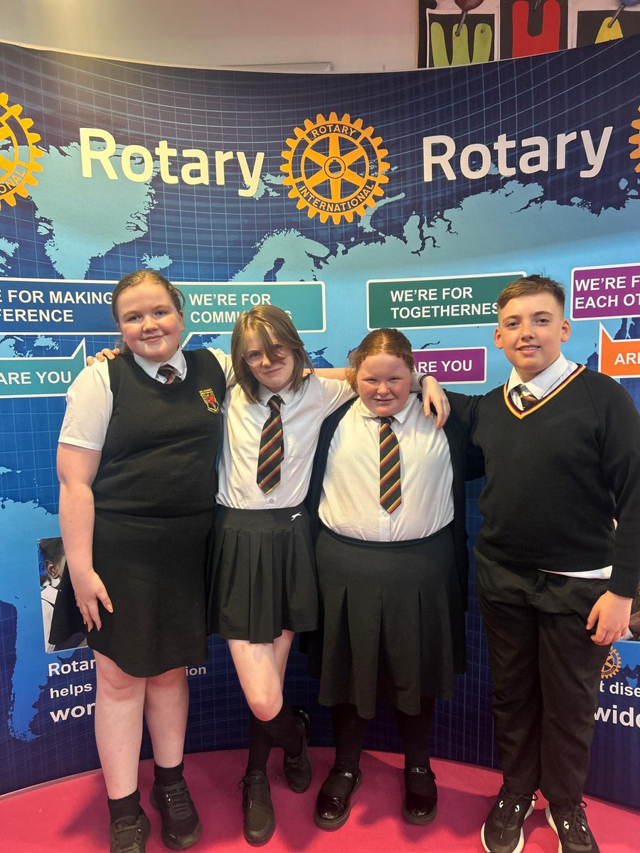 Well done to our P7 pupils who represented the school wonderfully at the next stage of the Rotary Club Quiz 🏆
