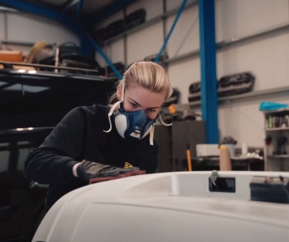 Like father, like daughter!

Layla Rose has recently joined the DSCV family, following in the footsteps of her father, Darren, and her uncle, Ryan. At the age of 17, she is starting college in September to gain the necessary qualifications.

Welcome to the team.