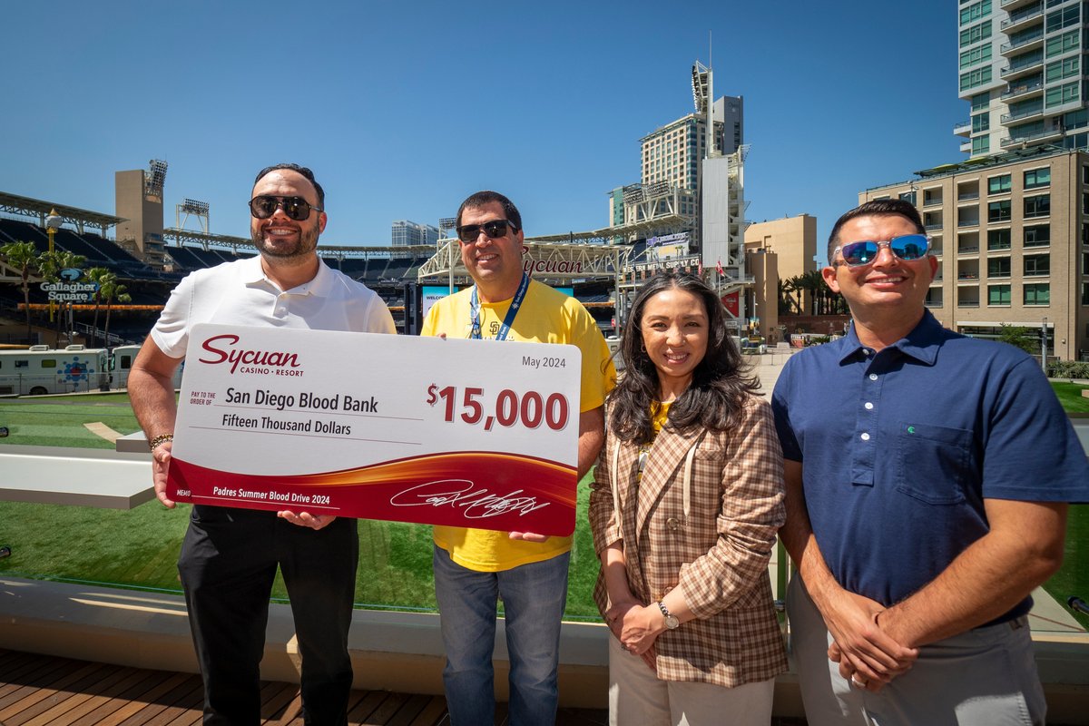 Thank you to @SycuanCasino Resort, our presenting sponsor for the 8th Annual @Padres Summer Blood Drive! We are grateful for your generous $15,000 gift in support of blood collection efforts. The #PadresBloodDrive collected over 600 units of blood. What a success! 🌟 #Gratitude