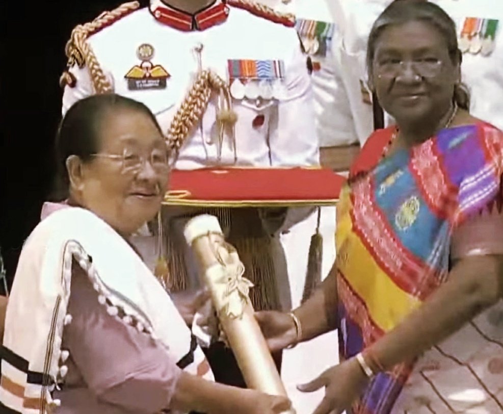 Congratulations! President Droupadi Murmu conferred Padma Shri upon Sano Vamuzo, former chairperson of the Nagaland Women Commission and founding member of Naga Mothers' Association, for her distinguished service in the field of Social Work on Thursday.