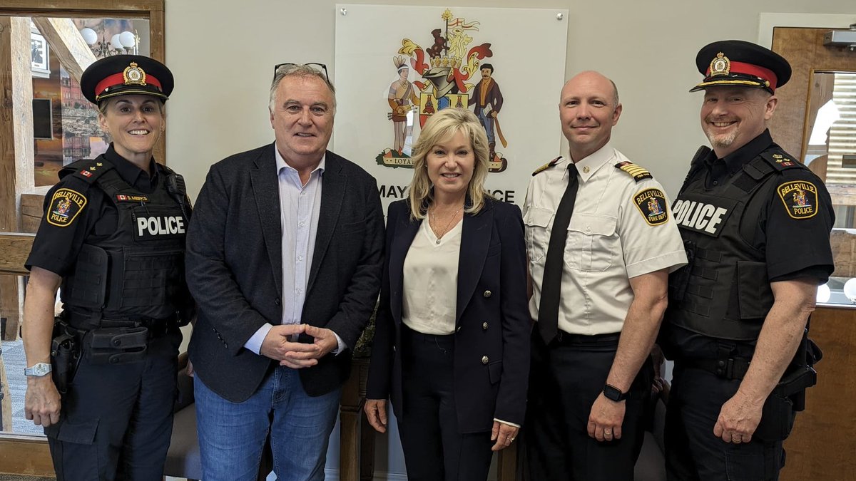 In Belleville, I met with Mayor @NeilREllis and first responders to discuss the rising number of opioid overdoses. We need a whole-of-government approach to ensure our communities are safe and municipalities have the capital and operational funding they need to treat mental