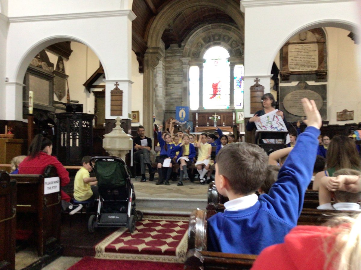 The whole school enjoyed our Ascension Service today with Lisa from @BDBofE It was great to see our Worship Group reading and leading us in prayer. We are very proud of our Y2 children who read for the first time in church today and they were great! @BpBlackburn @B_B_Burnley