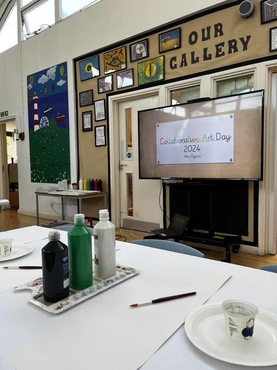 We are very excited about welcoming lots of children from across our trust tomorrow for our collaborative art day! Paint brushes are poised and lots of colour is awaiting the budding artists…