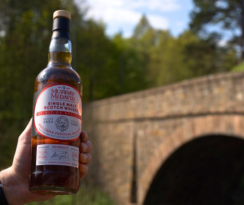 Murray_McDavid's tweet photo. Who joined us last week at the iconic Fiddichside Inn for an exclusive MMD tasting?
Thoughts on this extraordinary special edition? π
#MurrayMcDavid #InspiredScotchWhisky #ArtofMaturation #WhiskyFestival #Whisky #WhiskyLover #SOSWF #SOS25 #DRAM24 #TheFiddichsideInn https://t.co/afXtc5FClp