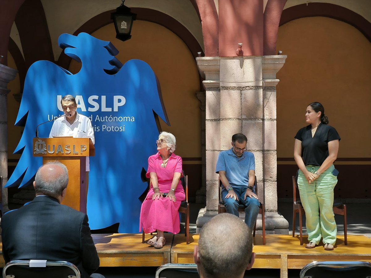 UASLP (@lauaslp) on Twitter photo <a href="/DDU_UASLP/">DDU_UASLP</a> <a href="/iFisicaUASLP/">Instituto de Física UASLP</a> <a href="/ReyesAgueroBiol/">Juan Antonio Reyes Agüero</a> 🔺 La Dra. Claudia Nayelli Hernández Cerda se desempeñará como administradora del Edificio Central de la #UASLP <a href="/DDU_UASLP/">DDU_UASLP</a> <a href="/iFisicaUASLP/">Instituto de Física UASLP</a> <a href="/ReyesAgueroBiol/">Juan Antonio Reyes Agüero</a> 🔺 La Dra. Claudia Nayelli Hernández Cerda se desempeñará como administradora del Edificio Central de la #UASLP